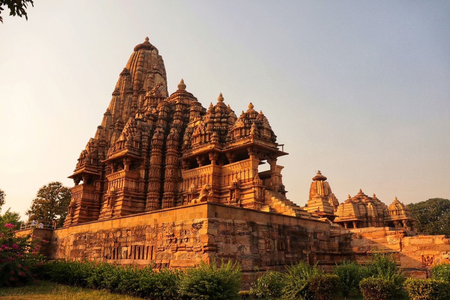 Vibrant Gujarat & Rann of Kutch